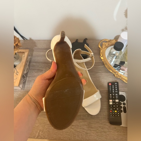 Naturalizer Womens Sandal - Picture 4 of 5